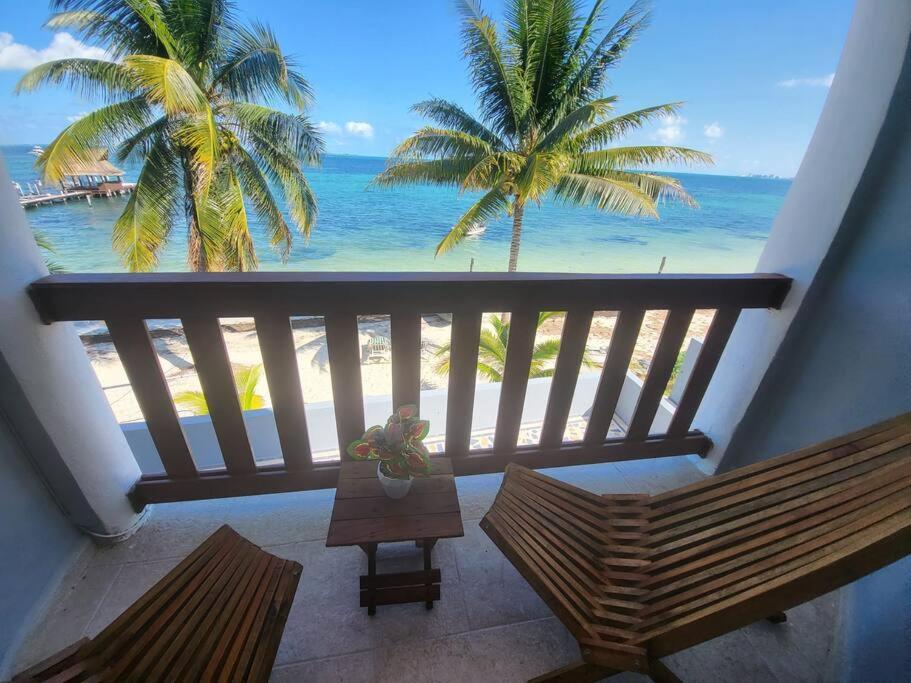 2 With Private In Puerto Juarez * Cancun
