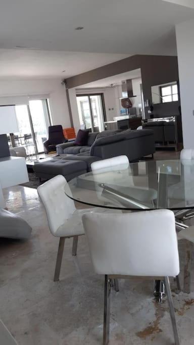 Apartment La Amada Residences.