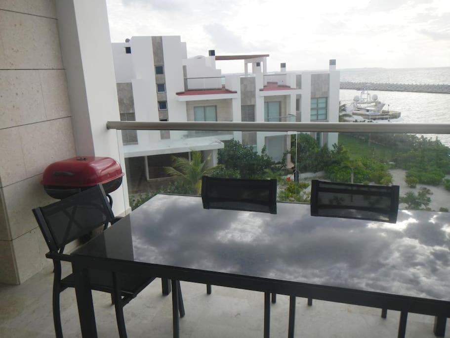 La Amada Residences. Apartment