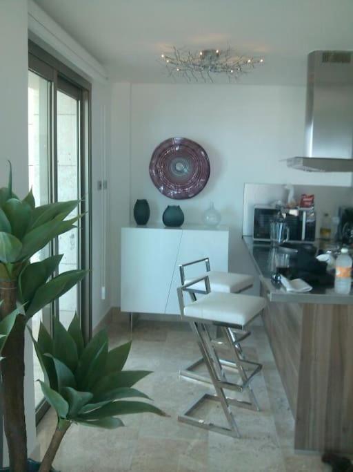 La Amada Residences. Apartment