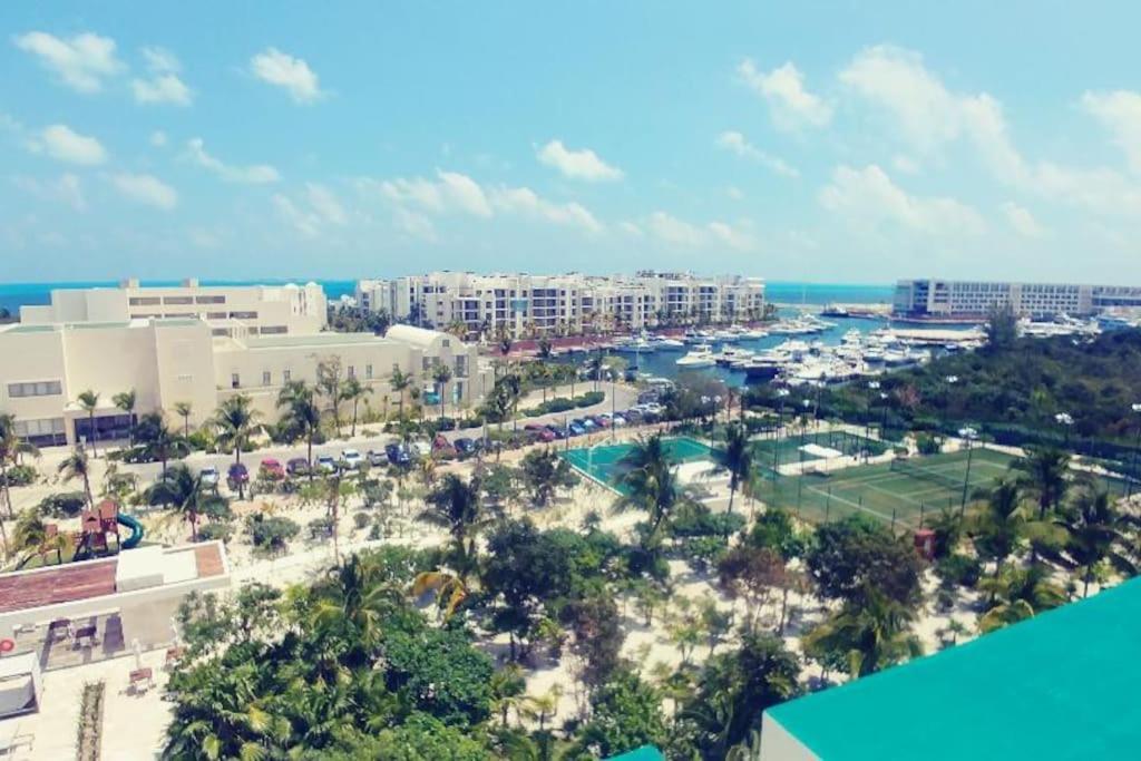 La Amada Residences. Apartment *