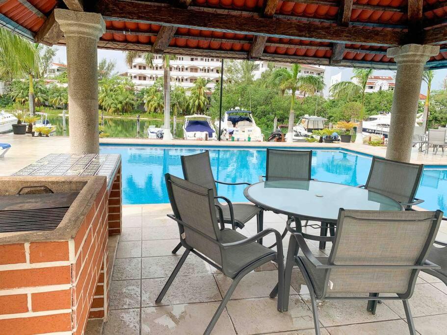 Apartment Chic Lagoon Front By Casa Paraiso Cancún