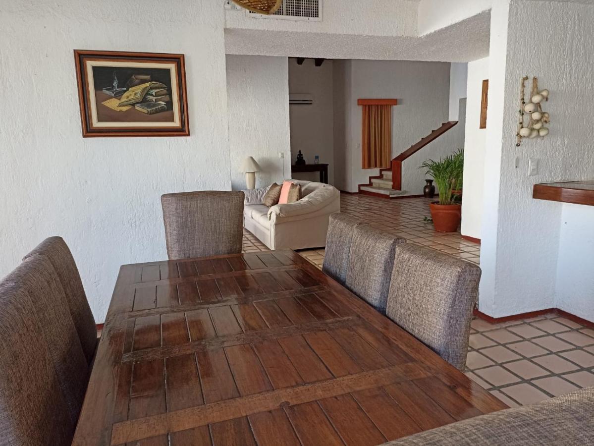 Agave, Access To The Beach! Villa