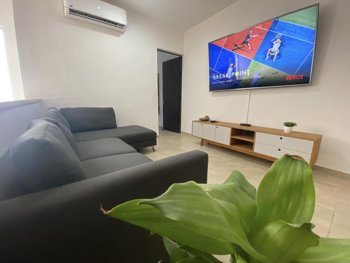 Casa Familiar Cerca De La Playa Con Terraza Privada Cancun