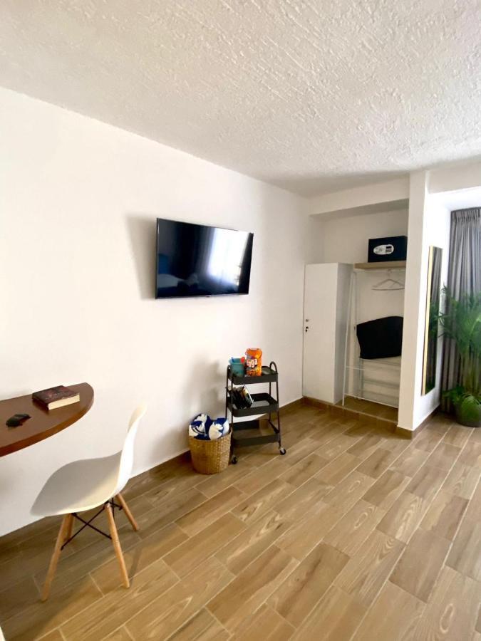 Beachaccess Hotelzone 3705 *