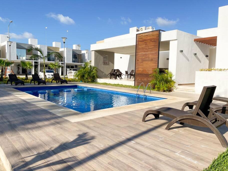 Ferienhaus 3br Beautiful House With Pool Close To The Beach! *