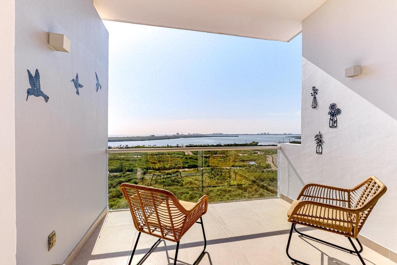Torre Montevideo 1202 Apartment