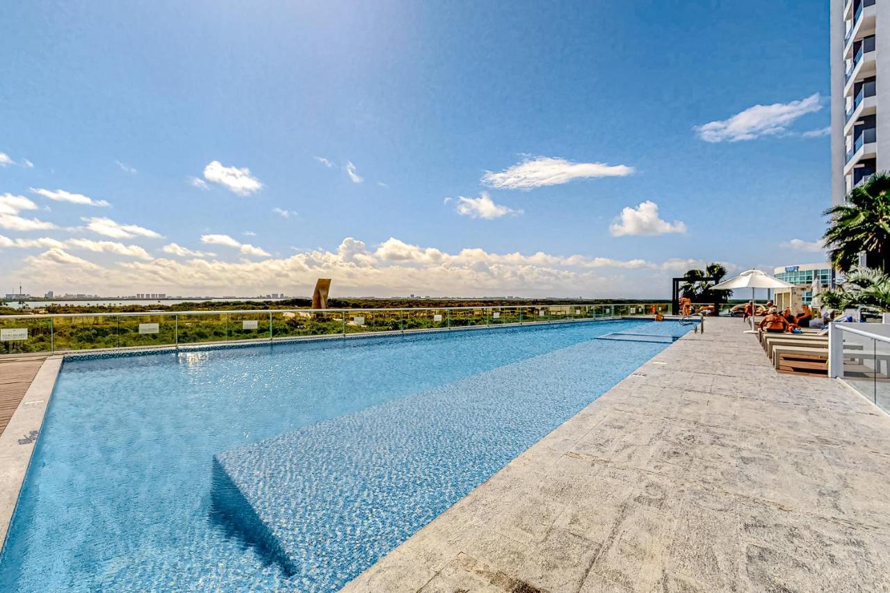 Torre Montevideo 1202 Apartment *
