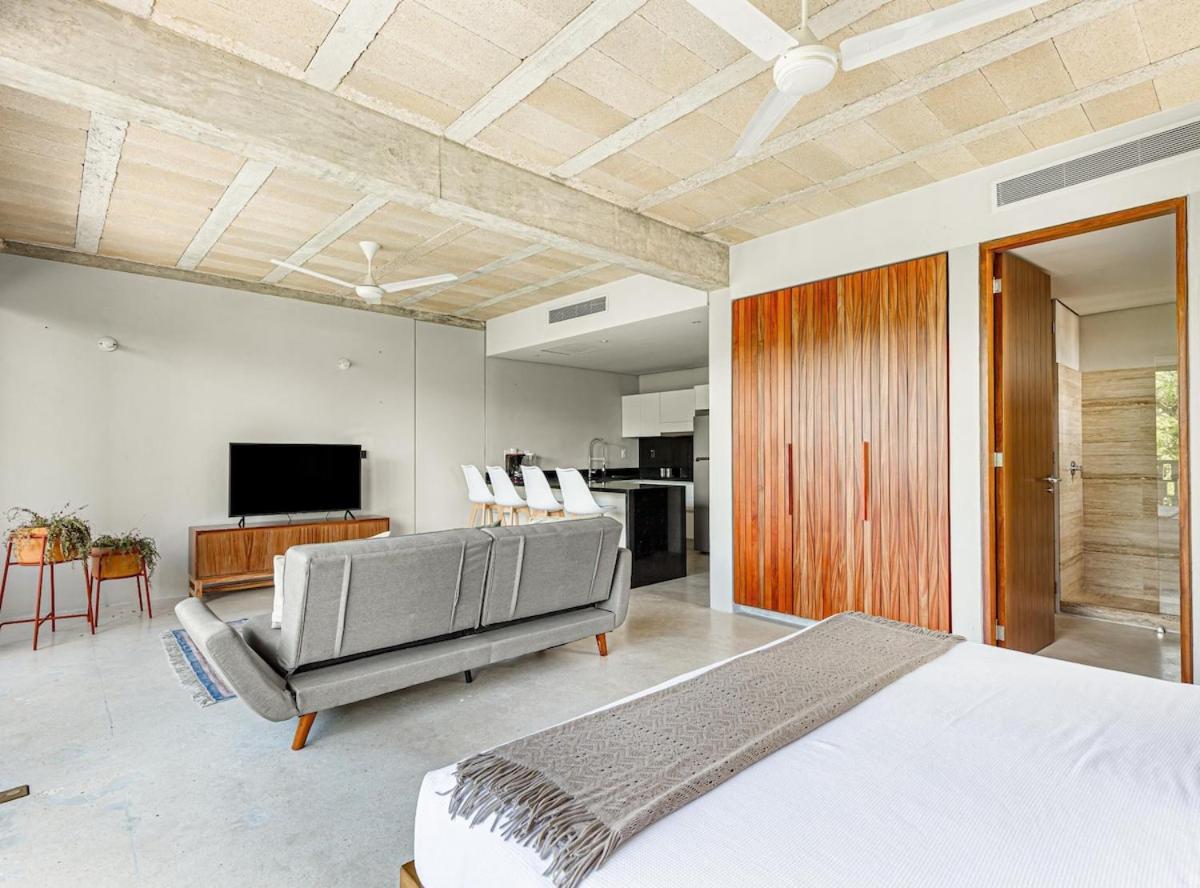 Spacious Large Loft With Pool Cancun