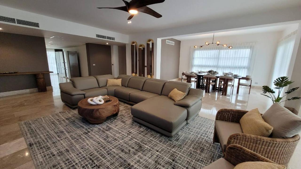 La Amada Luxury Front Apartment *
