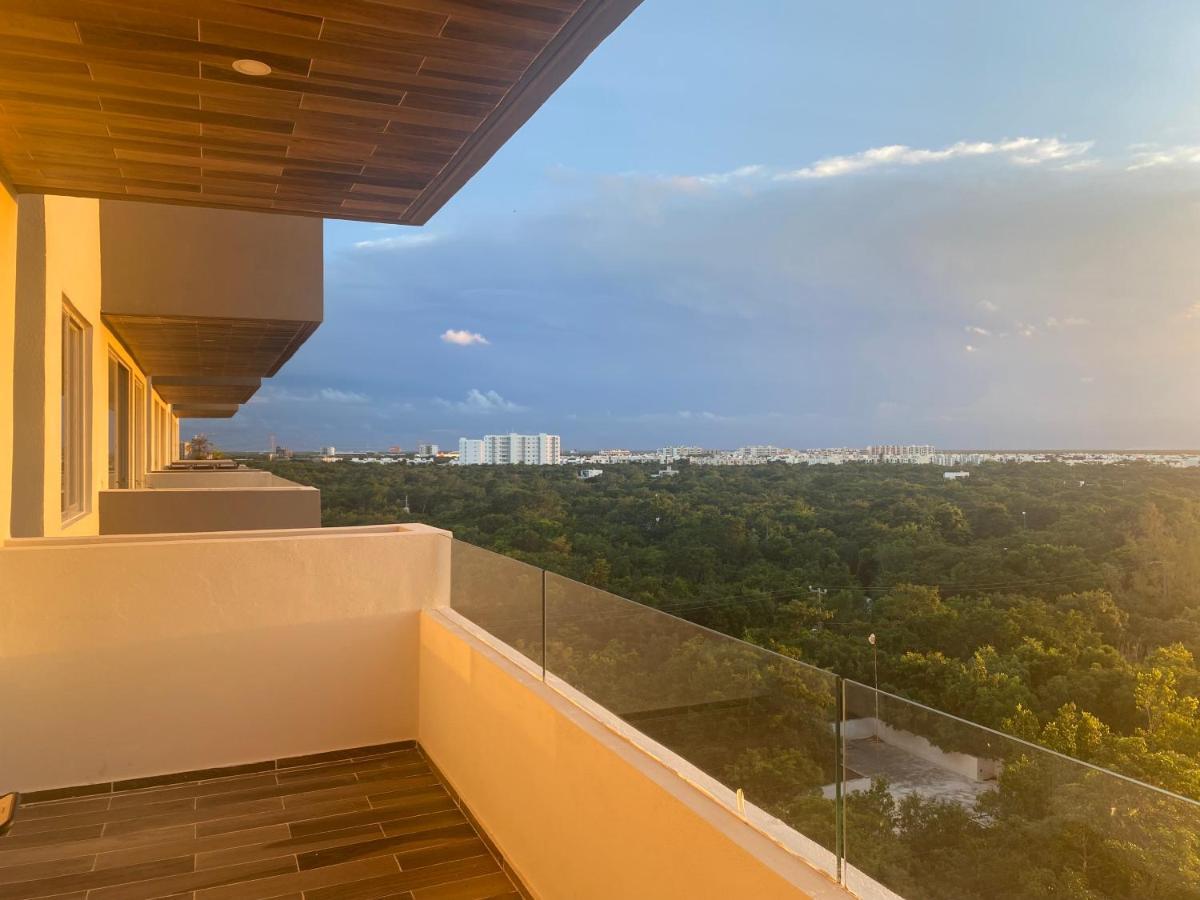 Areka Towers * Cancun
