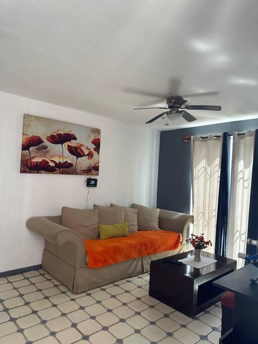 Depa Familiar Con Alberca Wi-fi Ac Centrico Cancun