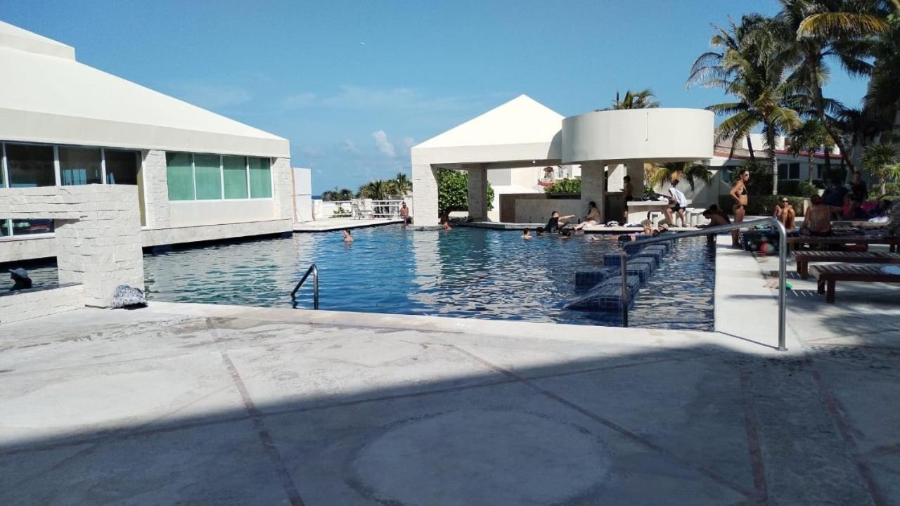 Apartment Beachaccess Hotelzone 3705 Cancun