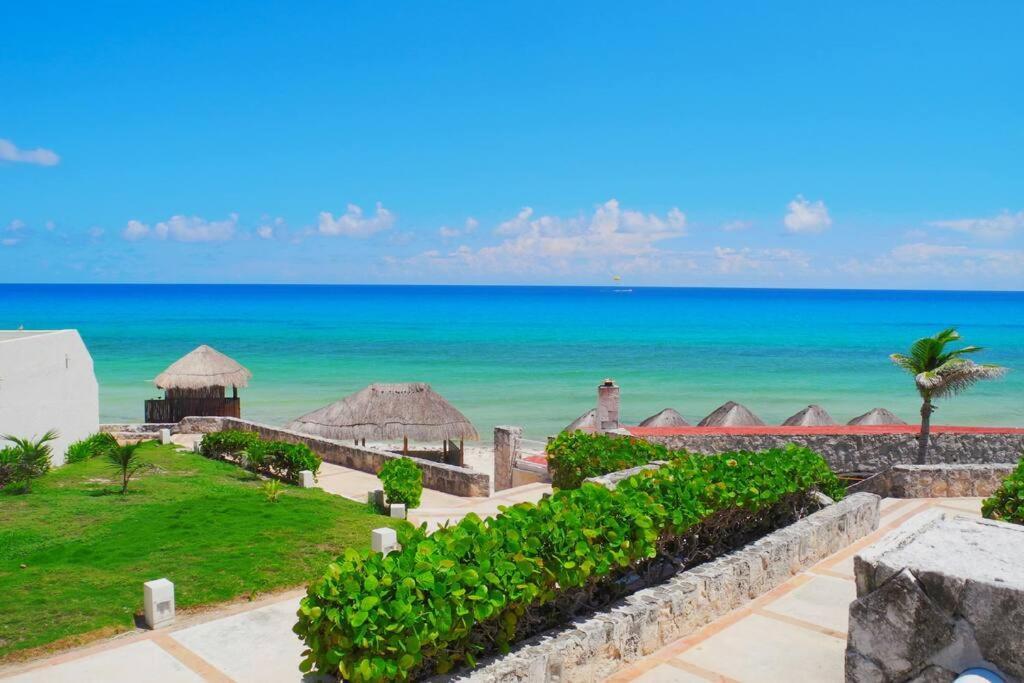 Seaside Escape In Cancun