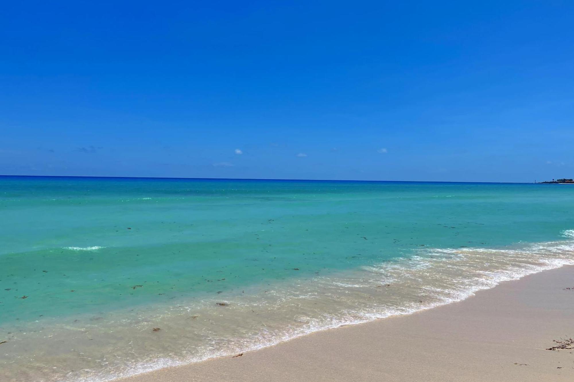 Apartment Seaside Escape In Cancun