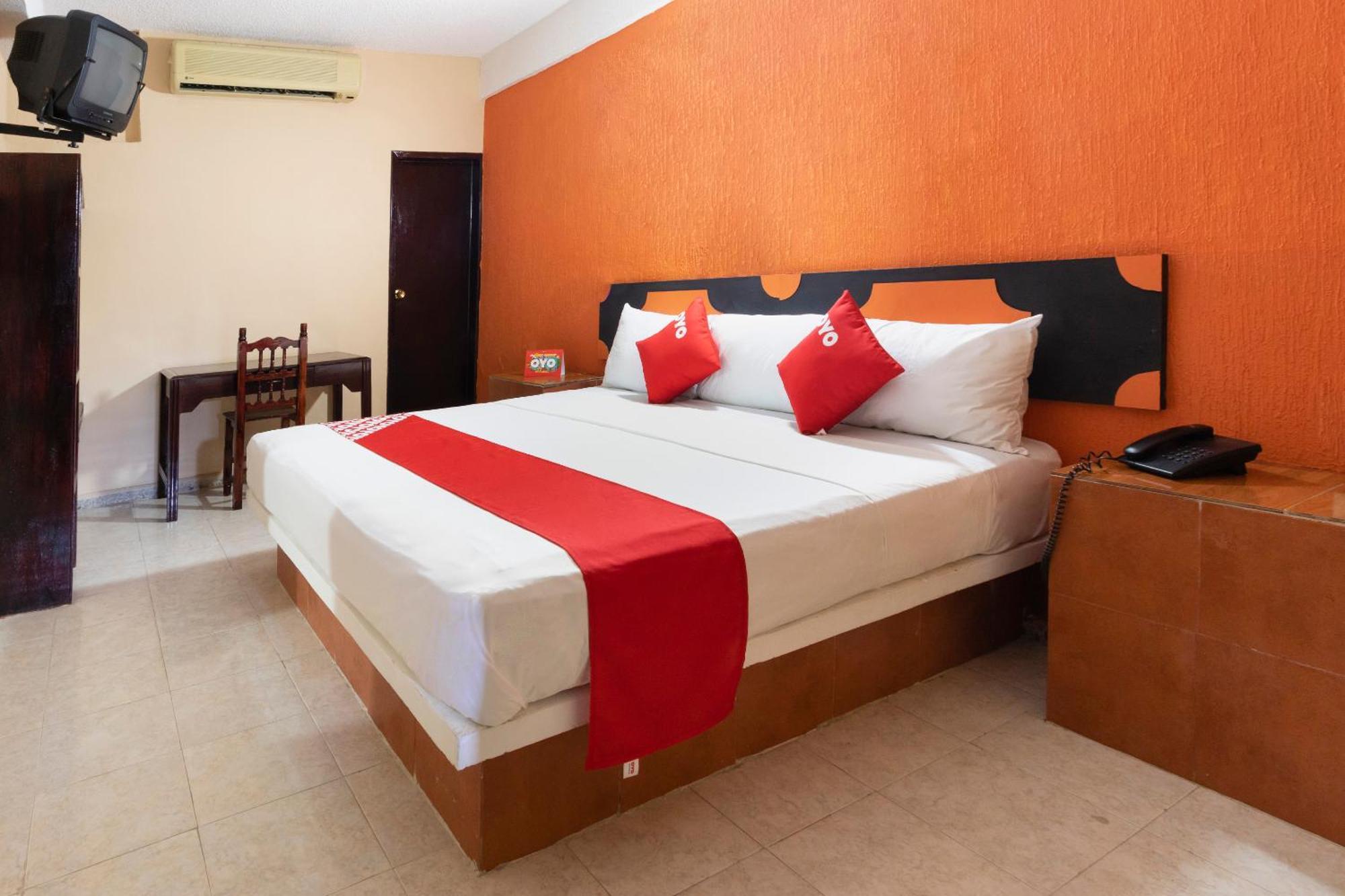 Oyo Merida Hotel Cancun