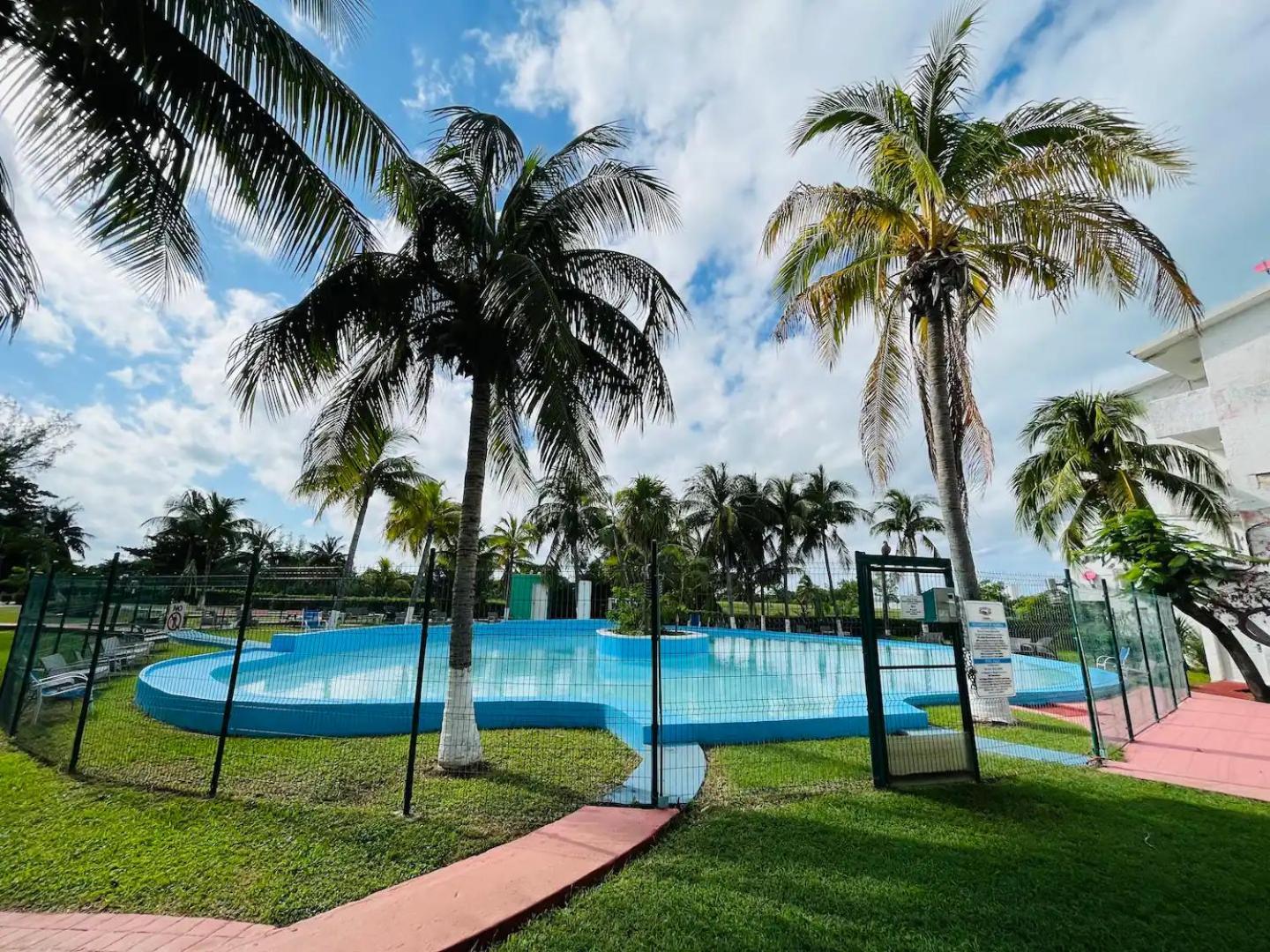 Apartment Lindo Estudio A Un Lado Del Campo De Golf, #b - Gre301b - Cancun