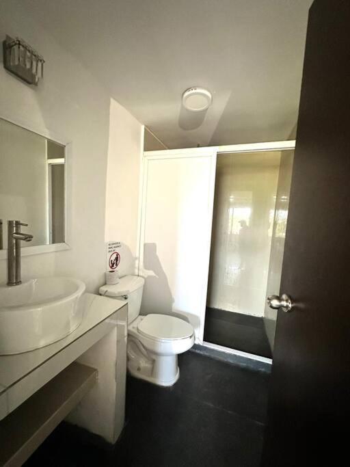 Apartment Spacious Two-story In Zone Location, Just 5 Minutes From Nightlife And Tourist Hotspots Cancun
