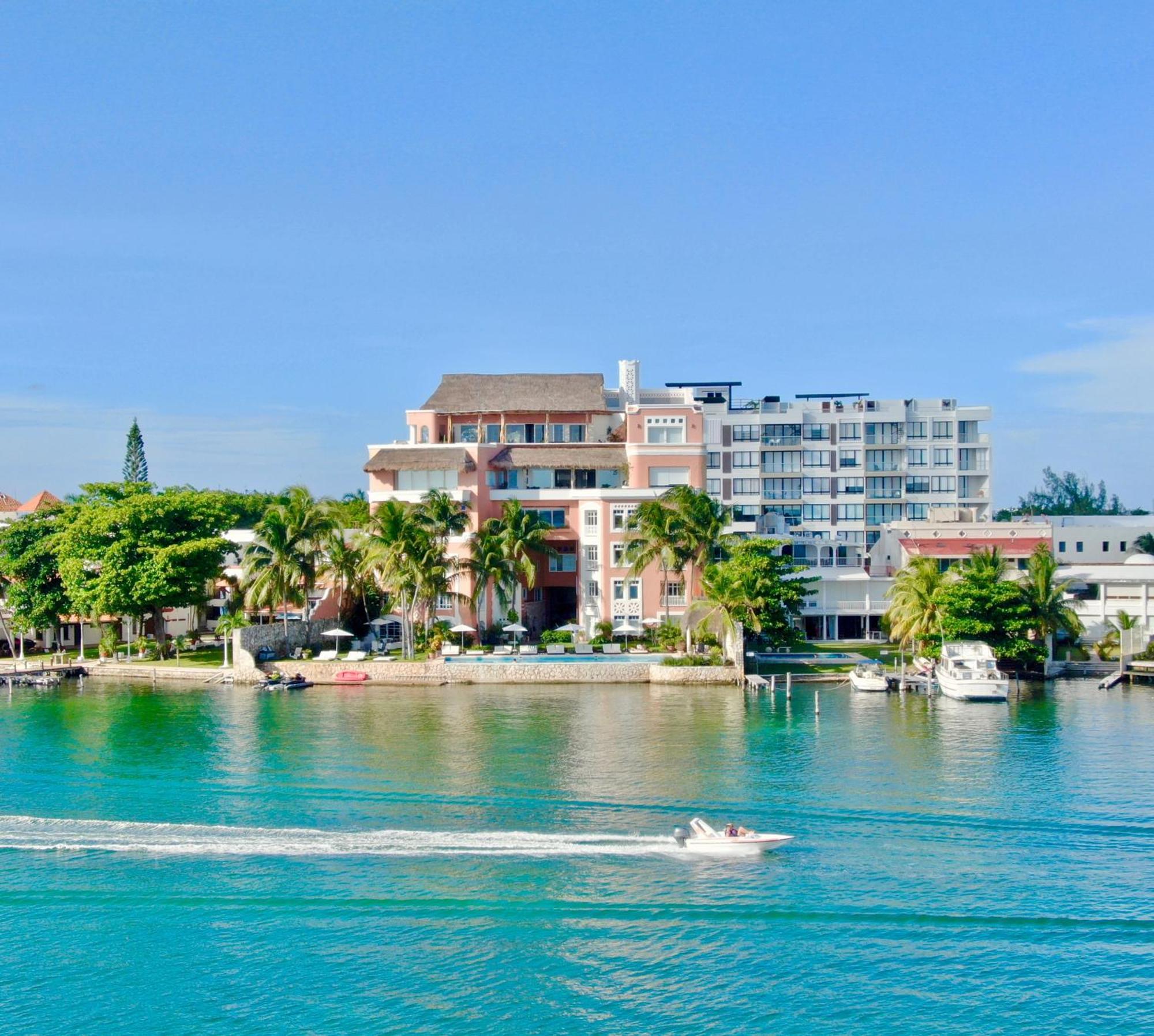 Casa Tortugas Boutique - A Hidden Gem In Zone Hotel