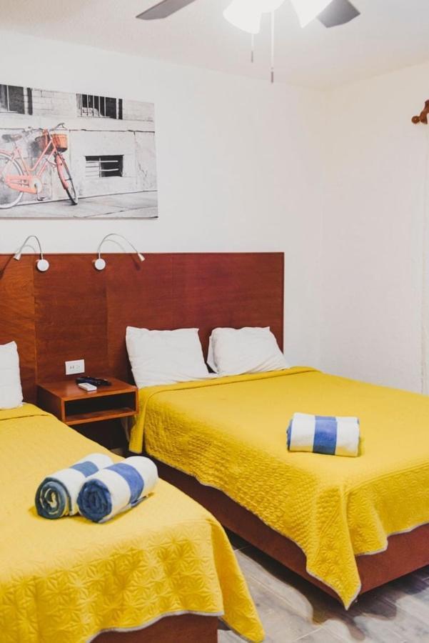2 Bedrooms, Ocean View Balcony Cancun