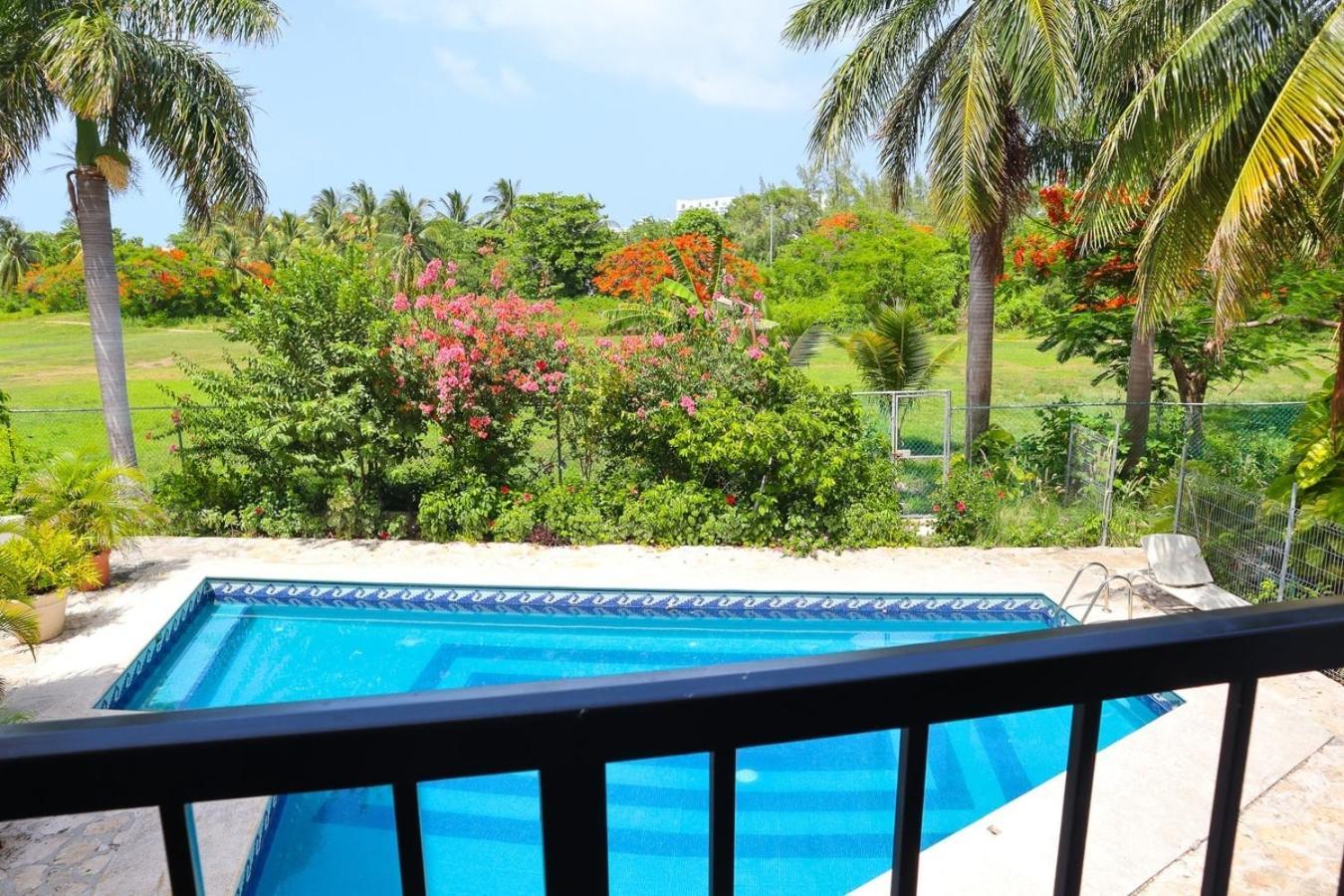 House With Pool And 5 Minutes From The Beach, 2hab Cancun