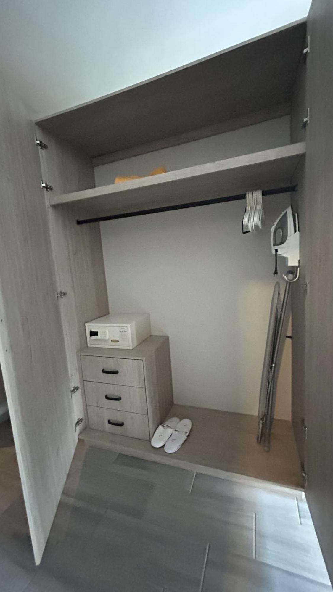 Athos4 Apartment *