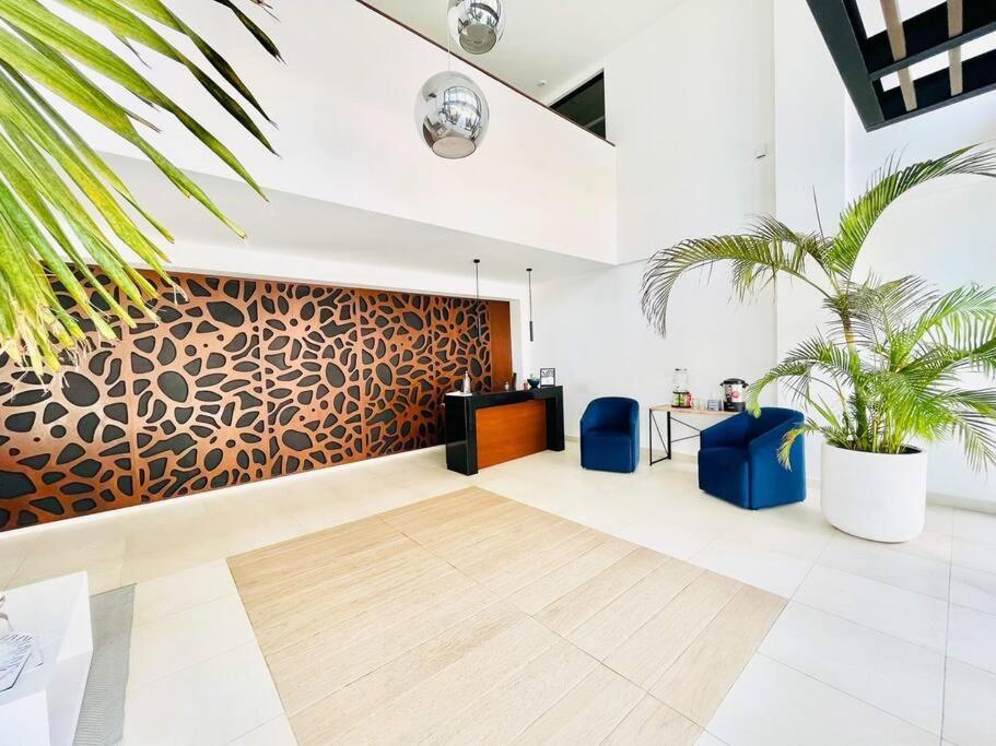 1 Min Walking The Beach, Amazing Rooftop,brandnew