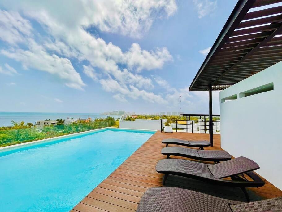 1 Min Walking The Beach, Amazing Rooftop,brandnew Apartment
