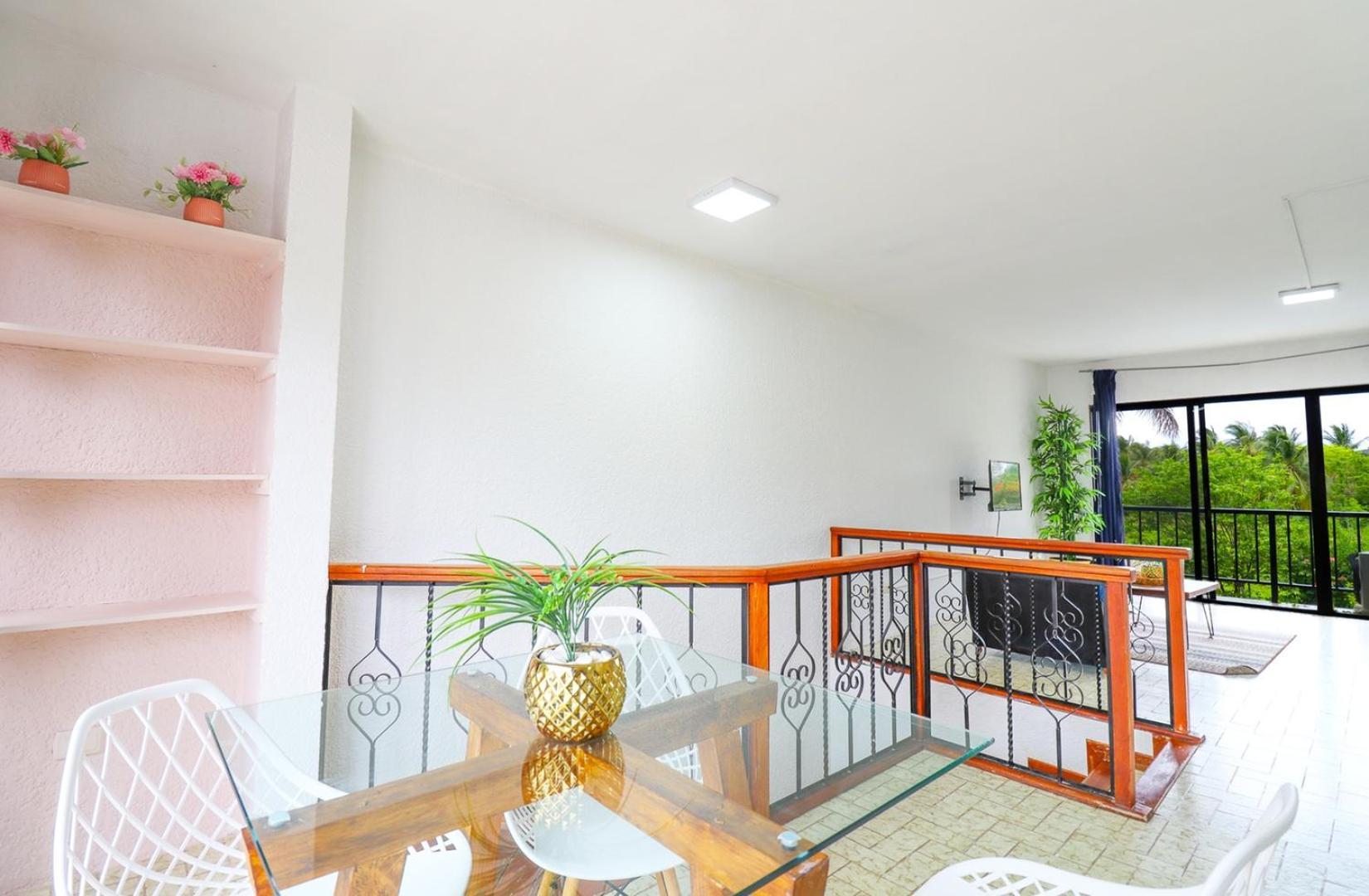 House With Pool And 5 Minutes From The Beach, 2hab Apartment