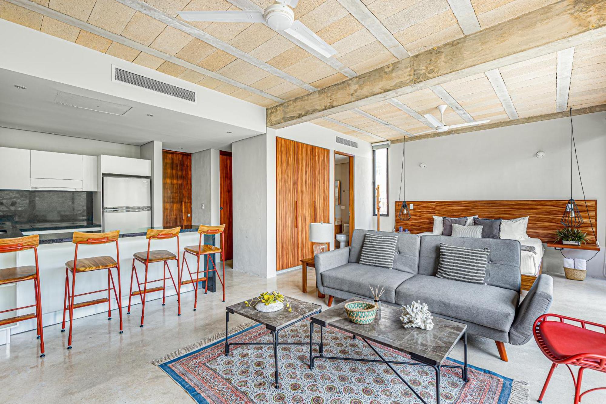 Apartment Spacious Large Loft With Pool