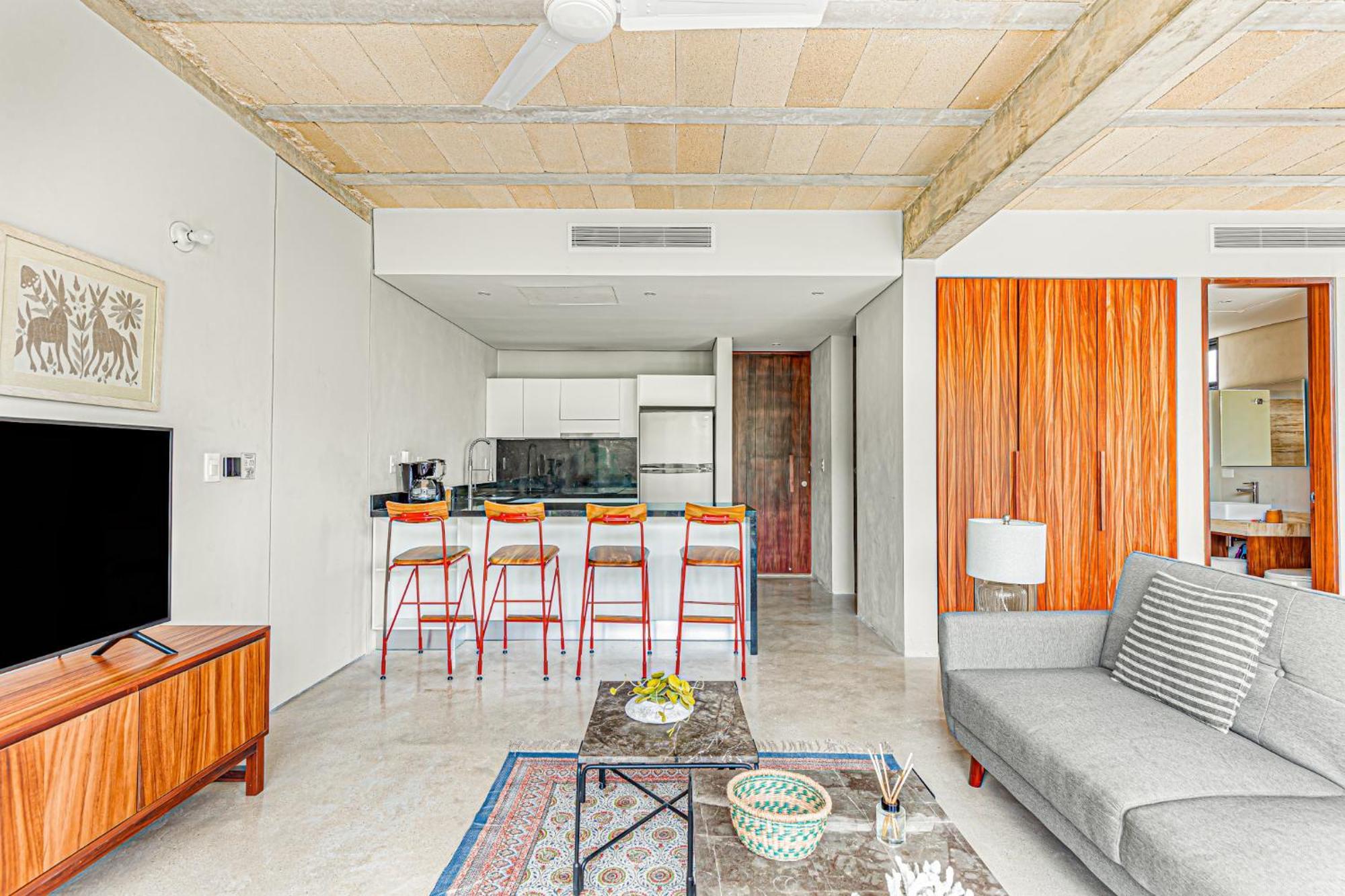 Spacious Large Loft With Pool Cancun