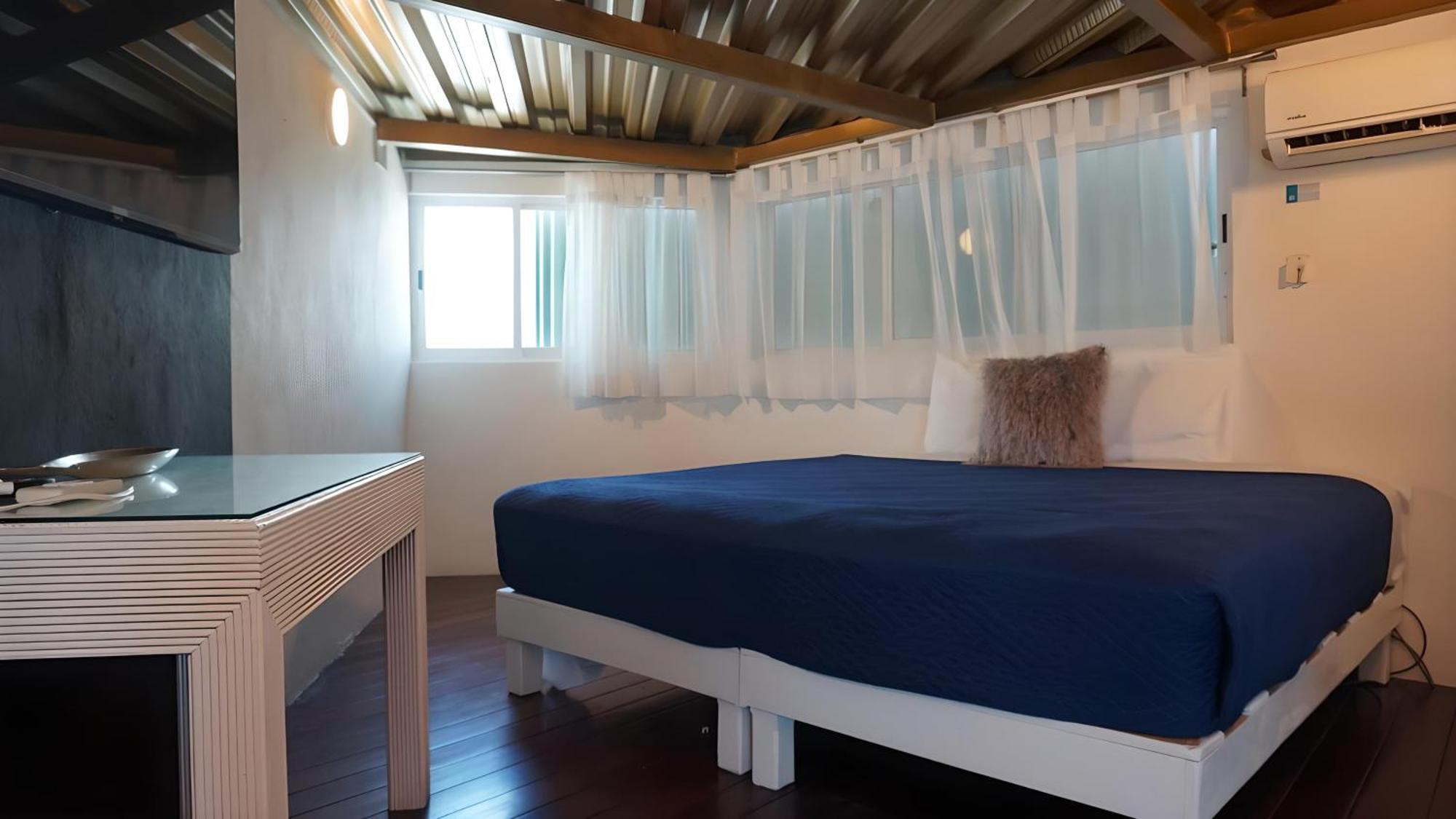 Plaza By Andiani Travel Apartment *