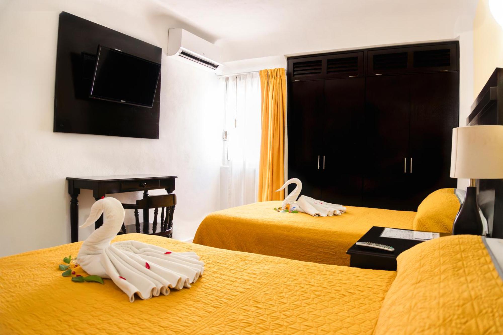 Antillano Cancun