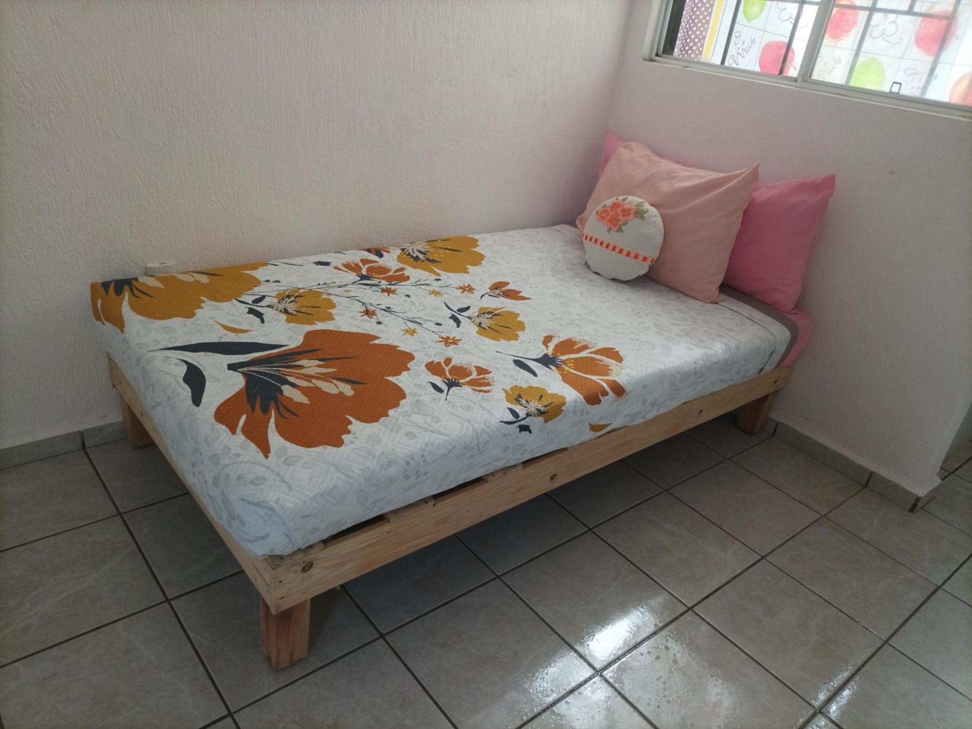 Campsite Farfallas Casita, Essence & Incense *