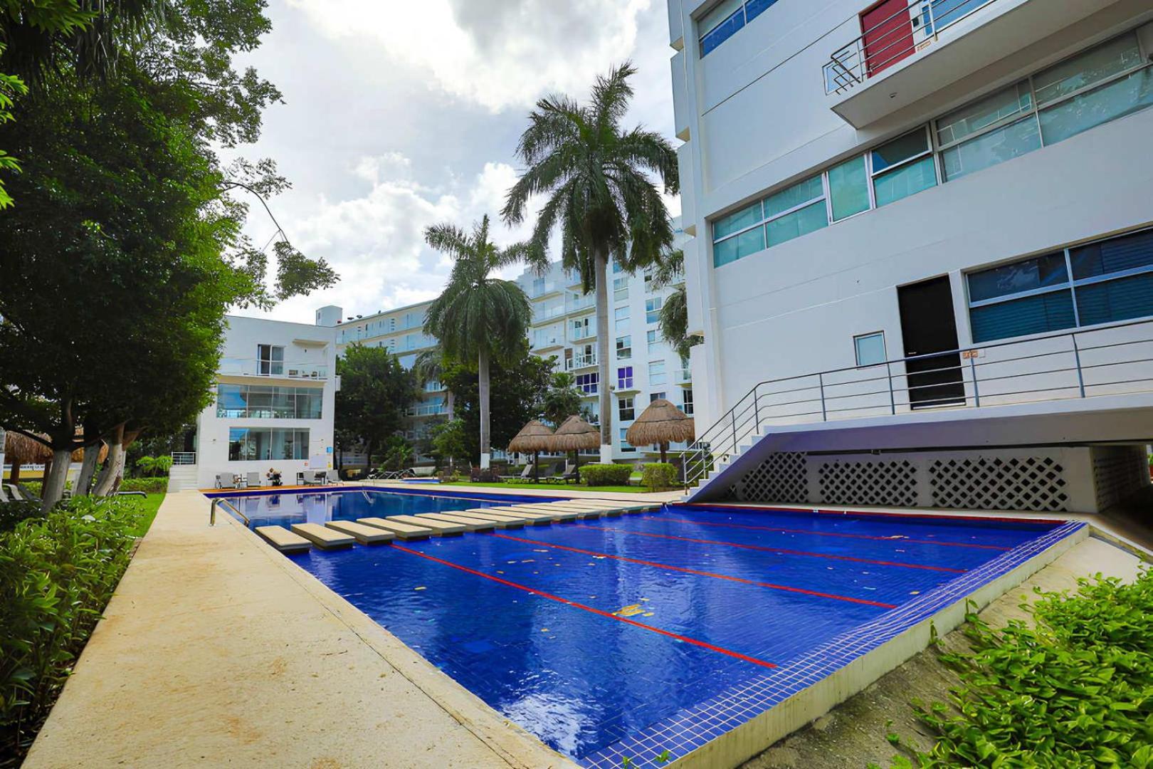 Apartment Spacious With Gym & Pool