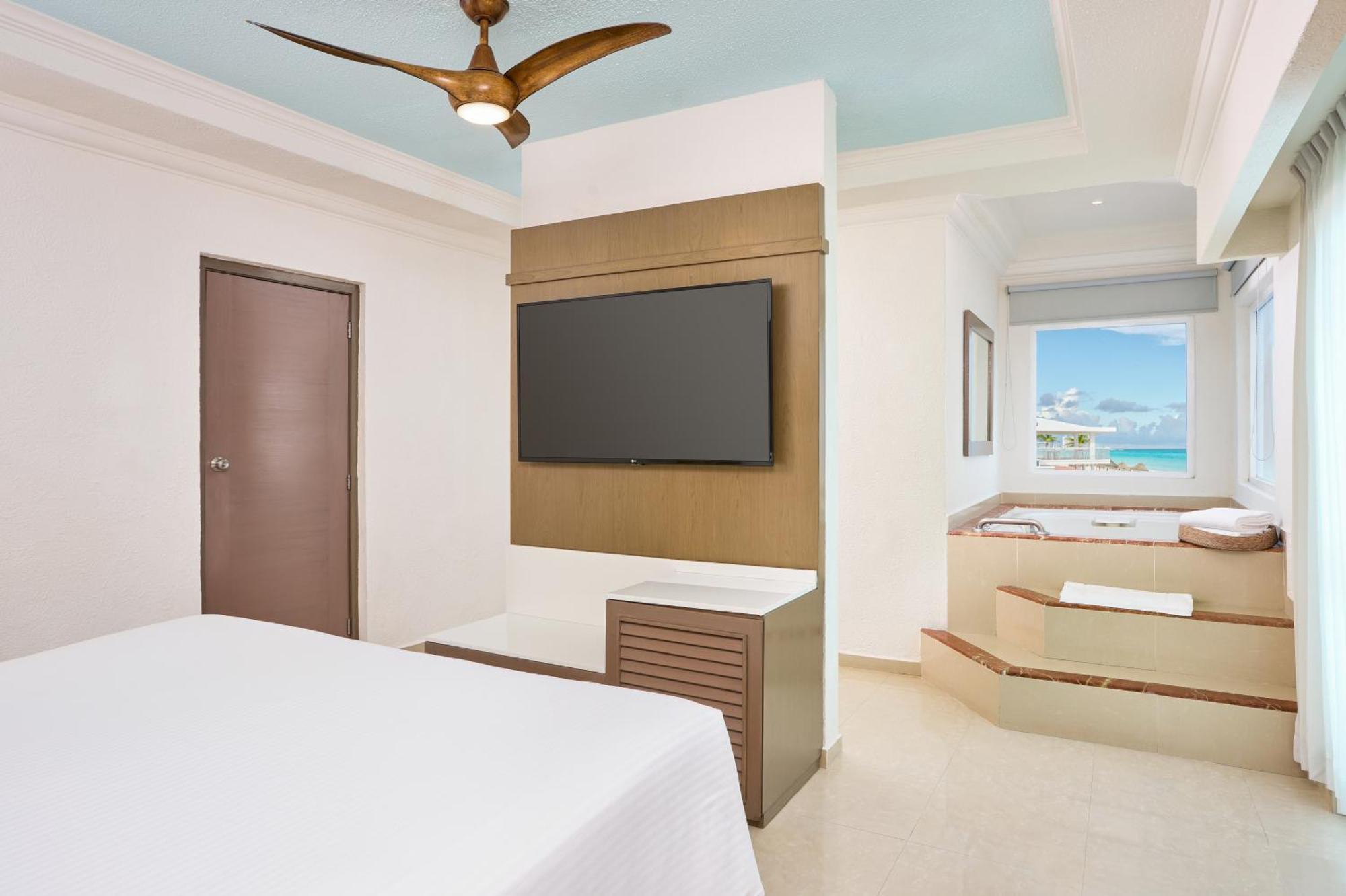 Resort Sunscape Cancun All-Inclusive Resort & Spa 4*
