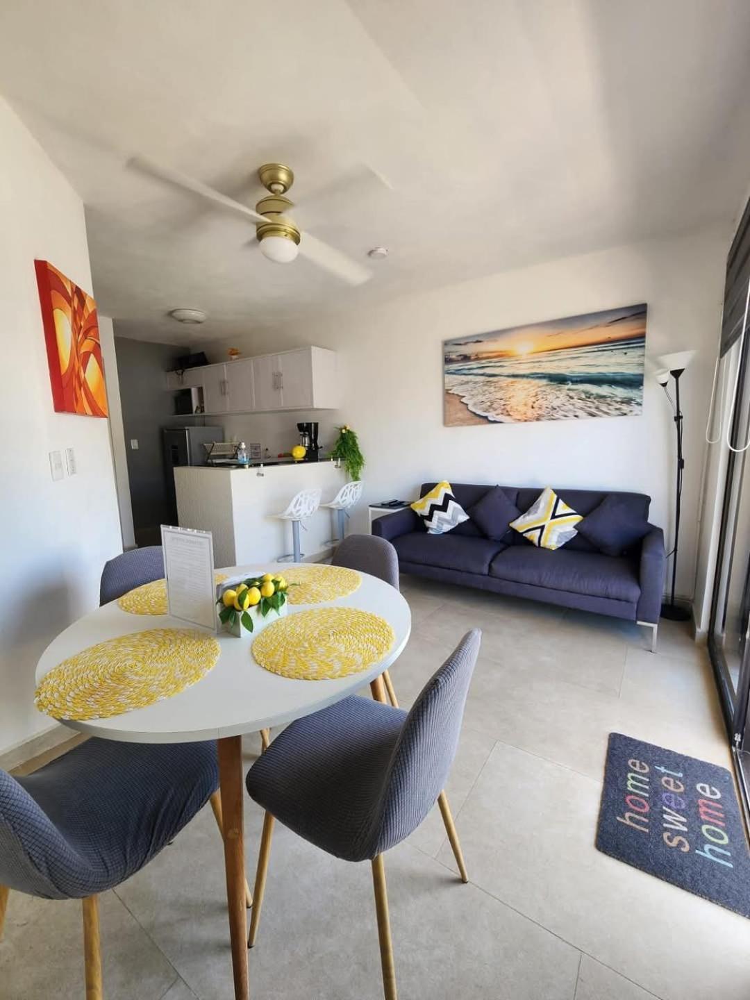 Luxury Marlyn 2 Apartment