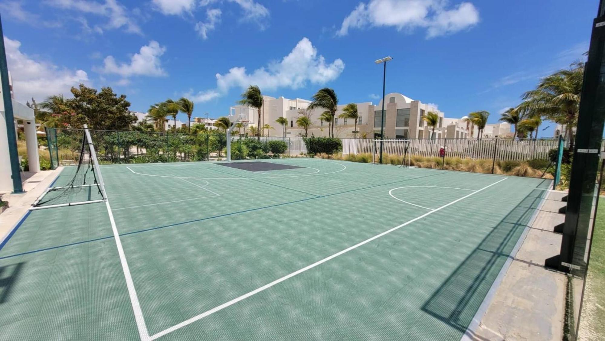 La Amada Luxury Front Apartment