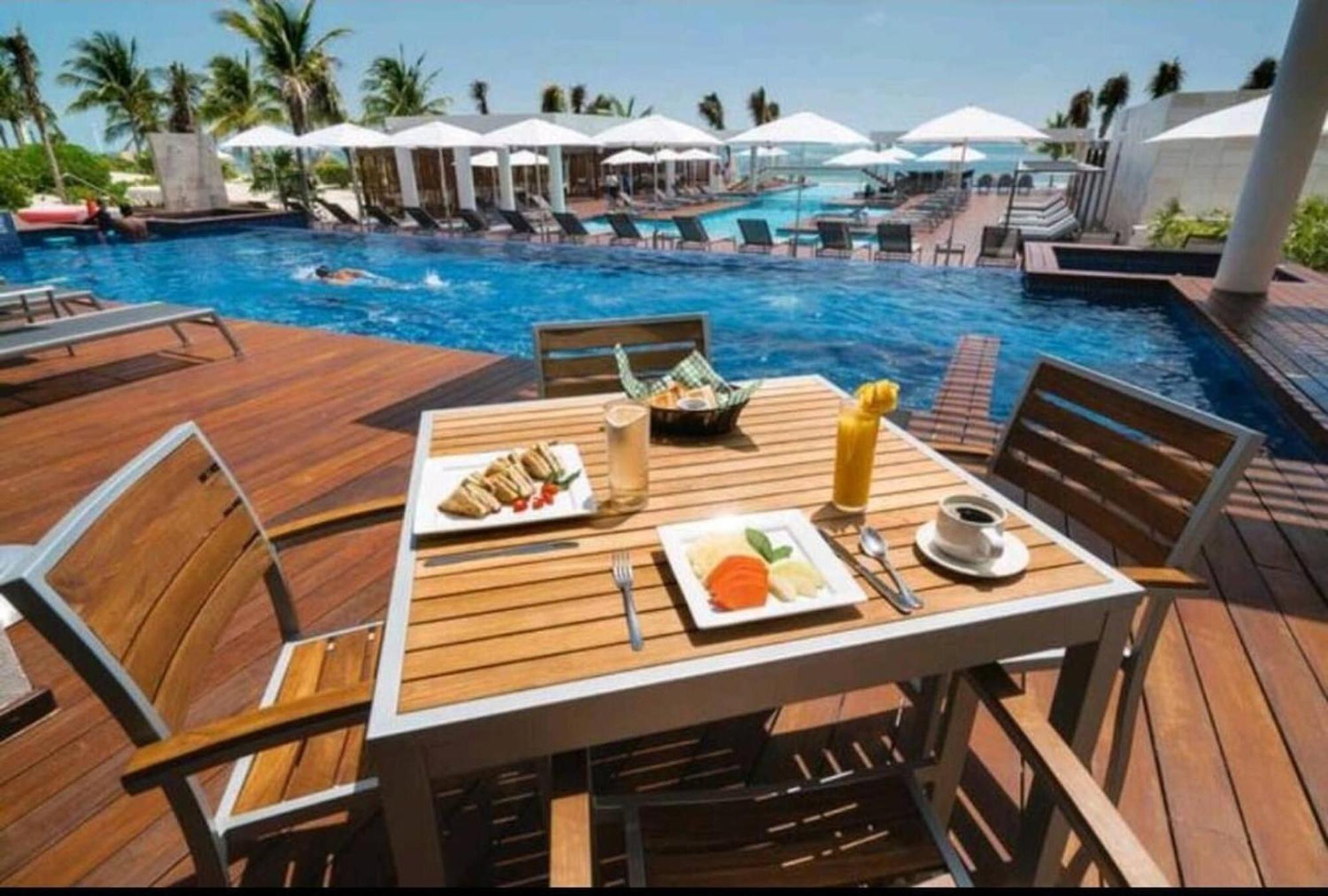 Apartment La Amada Luxury Front
