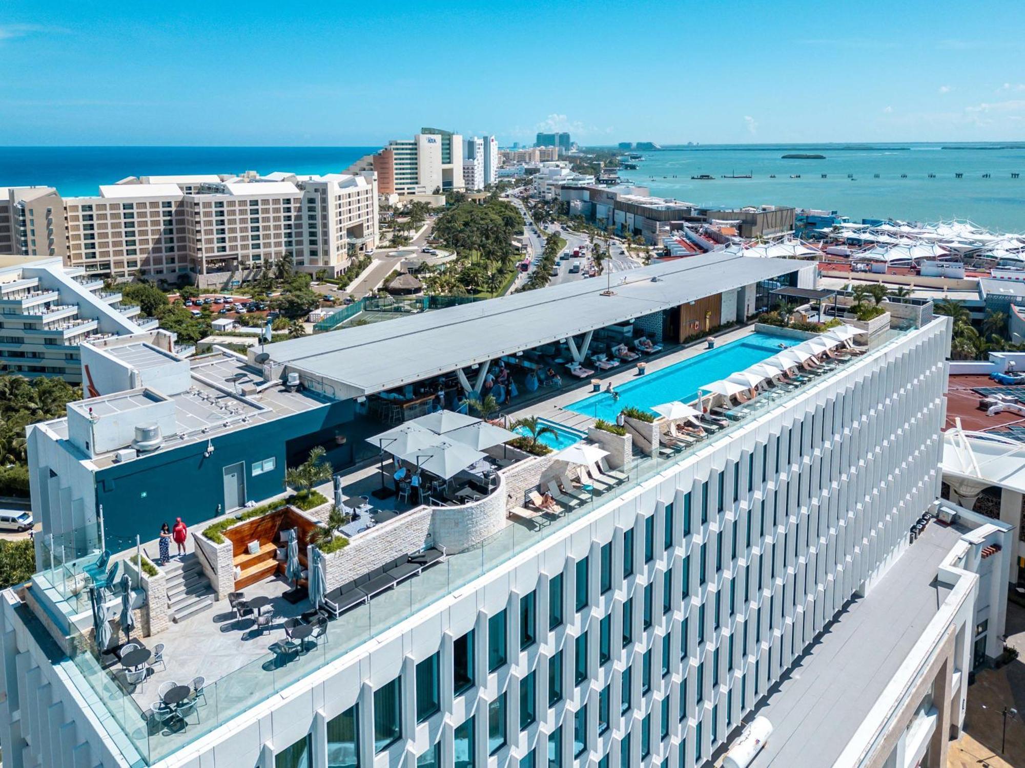 Hotel Canopy By Hilton La Isla