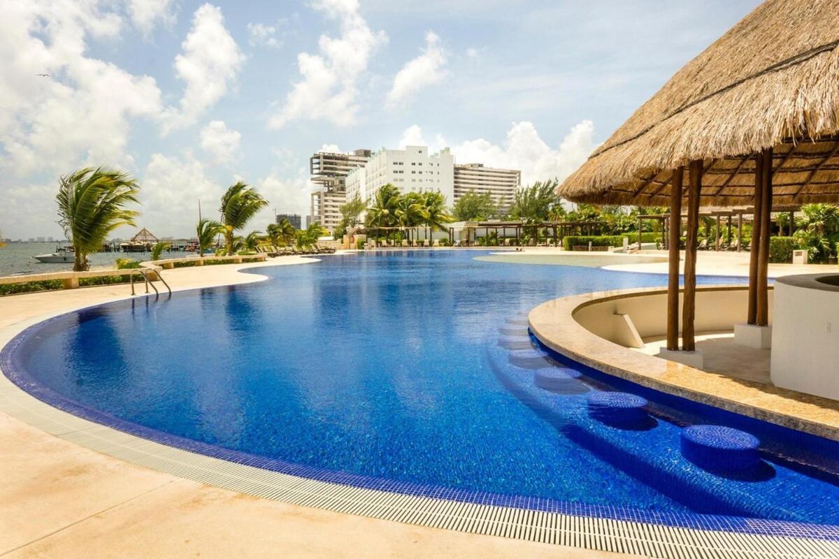 Amara By Andiani Travel Apartment *