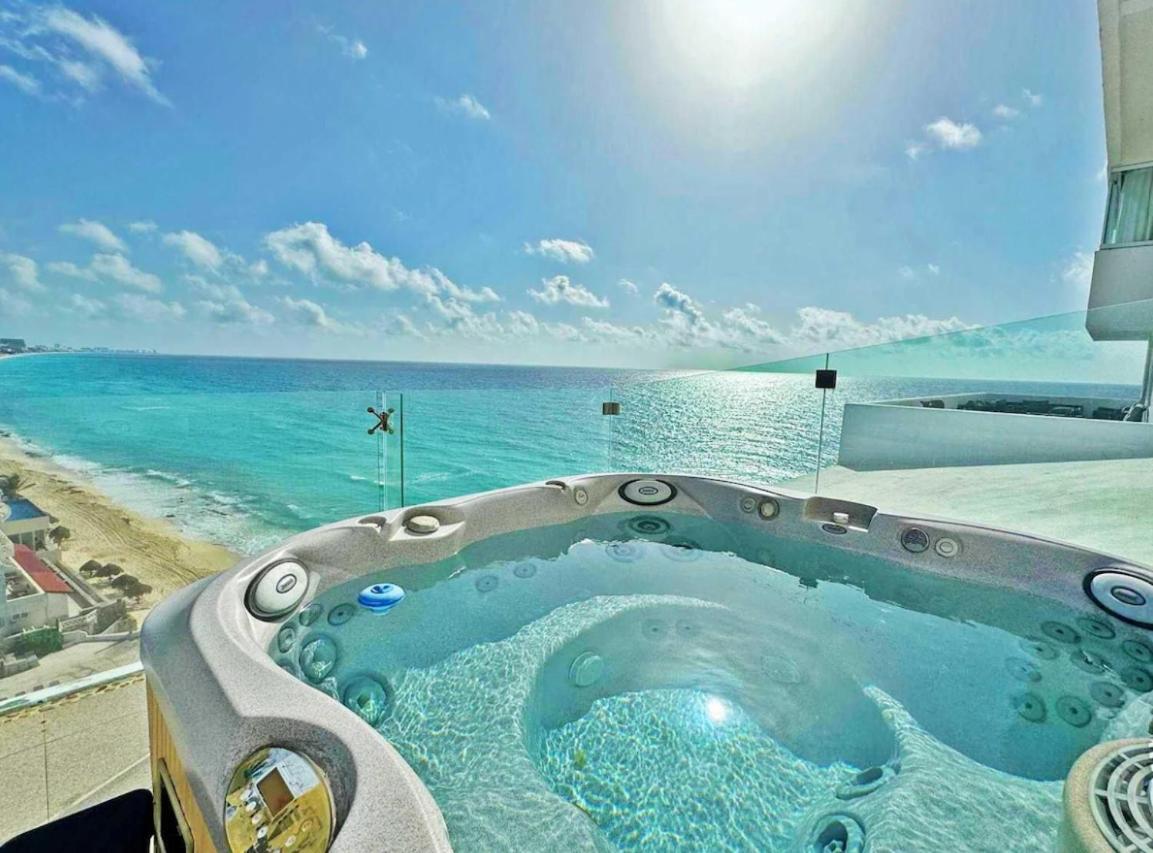 Wonderful Playa Just A 5 Minute Walk! Apartment