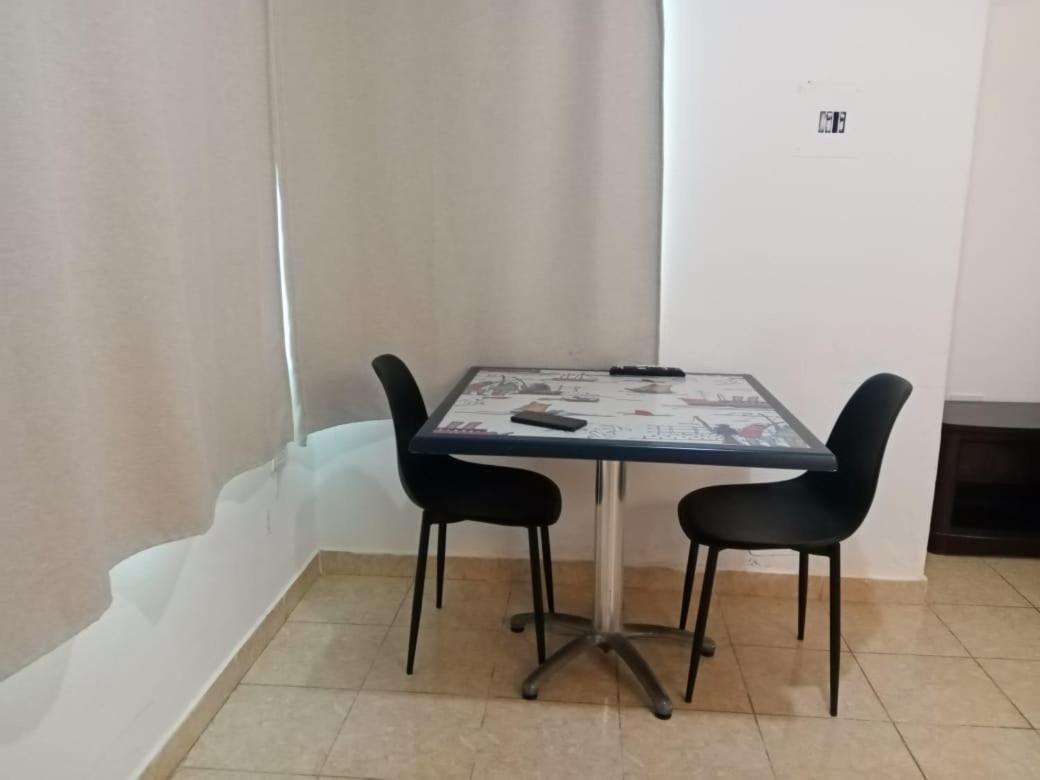 Estudios Lolbe Apartment *