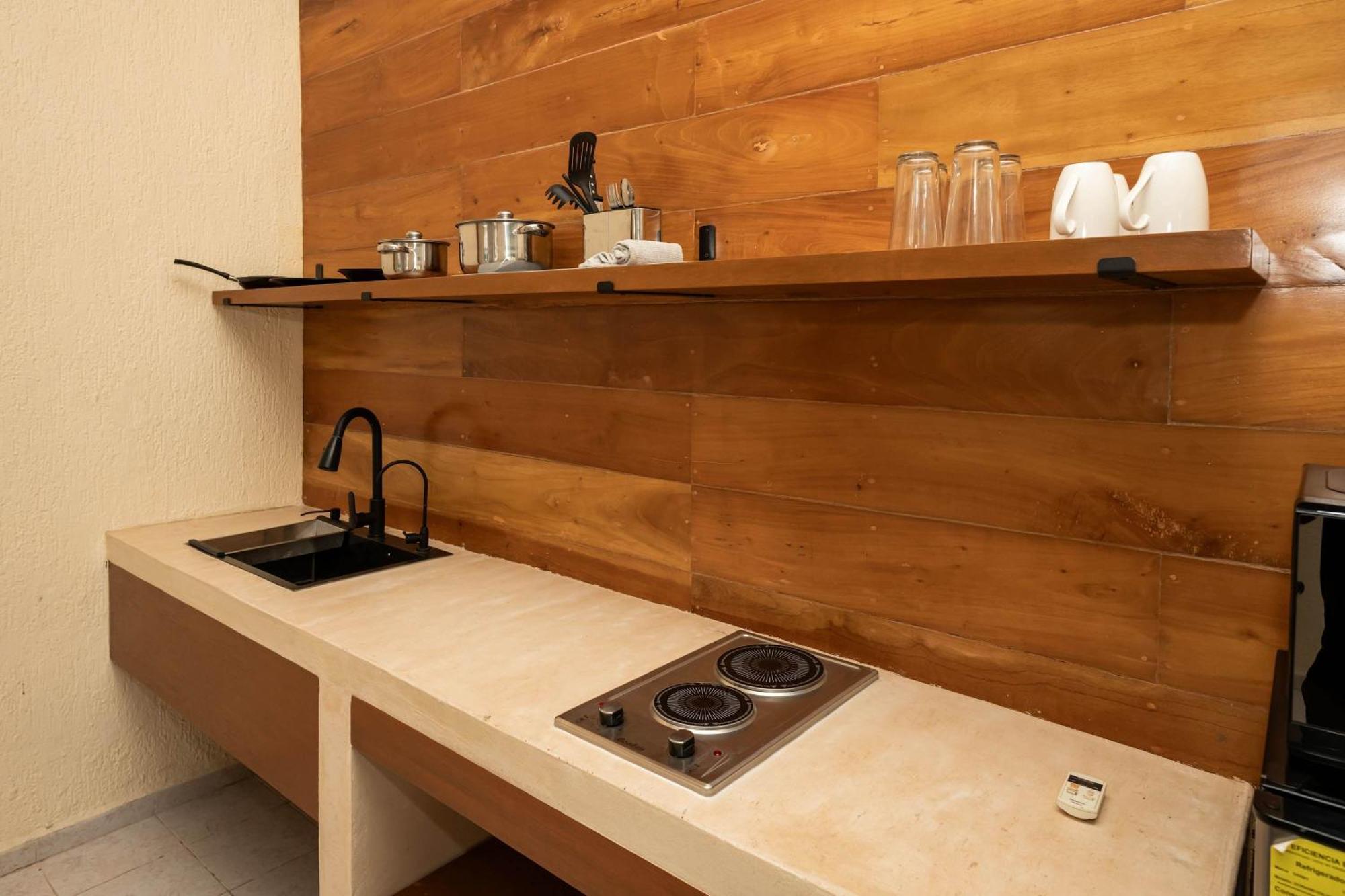Bright & Spacious Ground Floor Casa Jurel Cancun