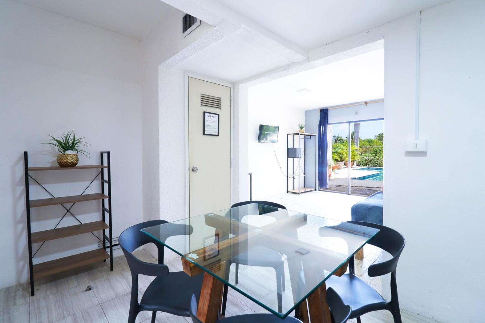 2 W/terrace & Pool In Apartment