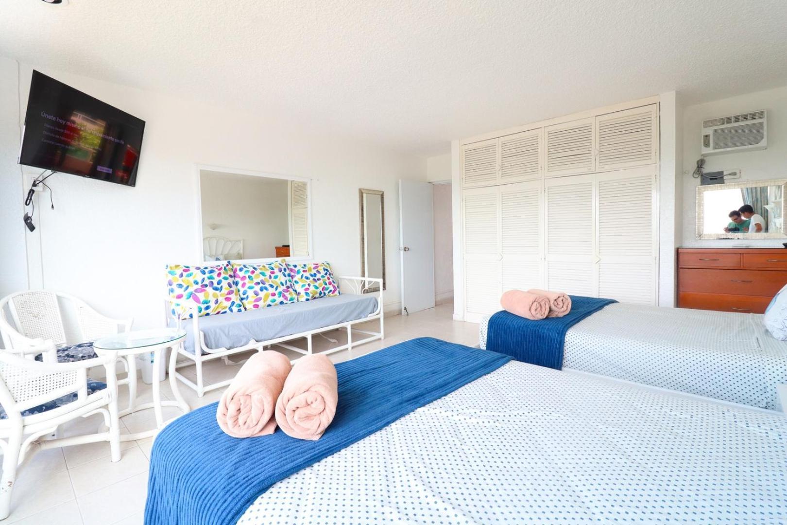 Apartment With Lagoon View And Access
