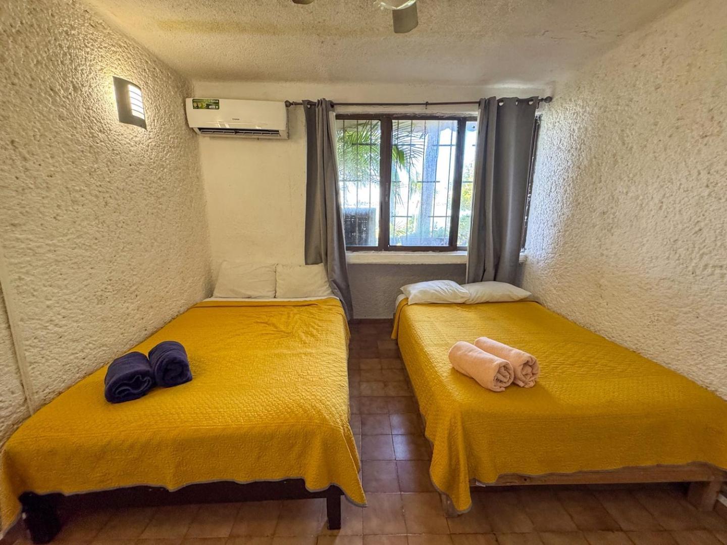 Enjoy A Garden With And Beautiful View In Hz Apartment Cancun