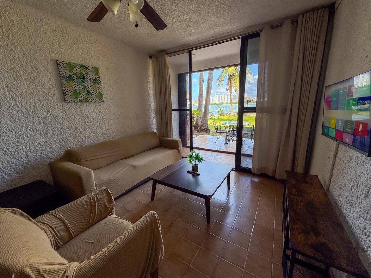 Enjoy A Garden With And Beautiful View In Hz Apartment *