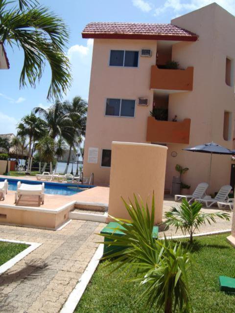Hotel Grand Royal Lagoon *