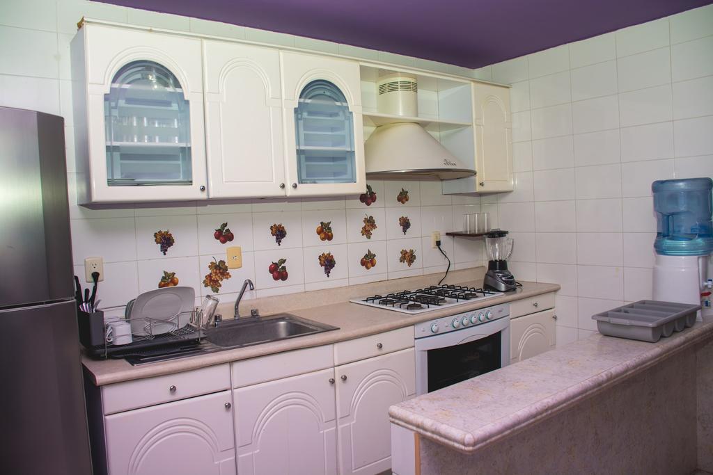 Purple Lion Guest house Cancun